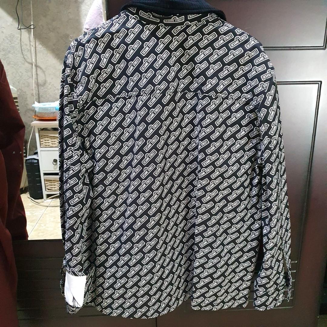 H M TOP SESAME STREET COLLECTION OUTER KEMEJA Fesyen Pria