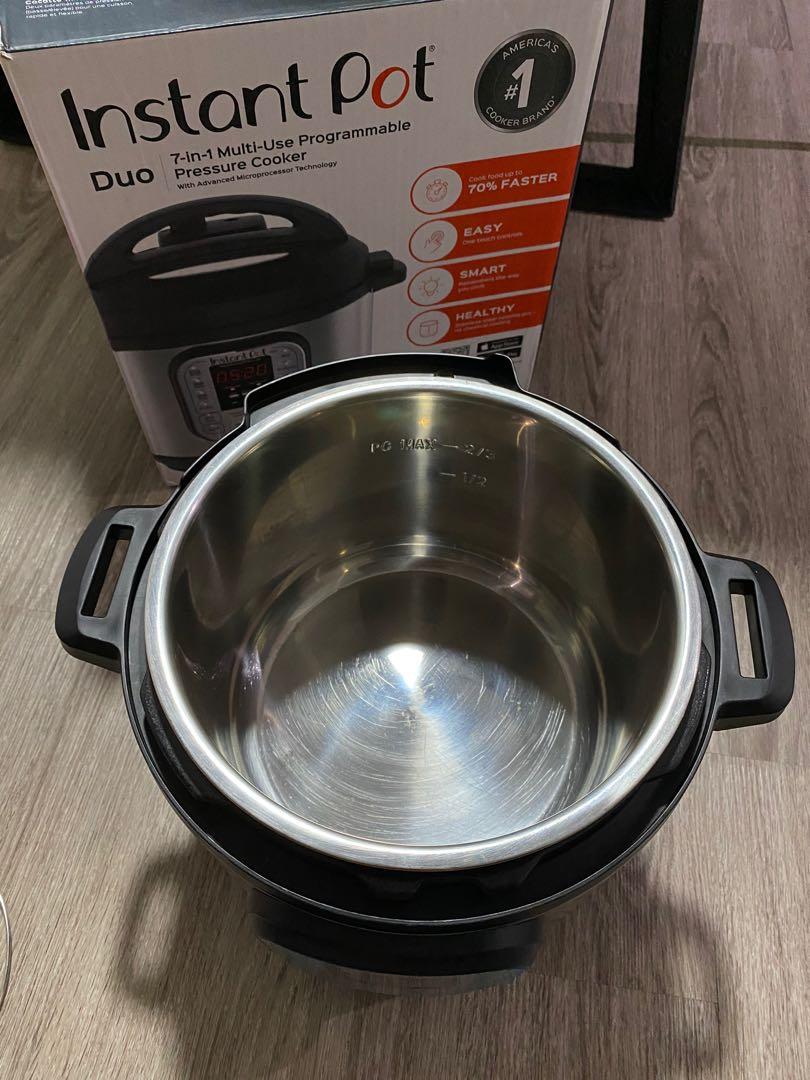 Instant Pot DUO 5.7l 7 in 1 multi use pressure cooker 5.7, TV & Home