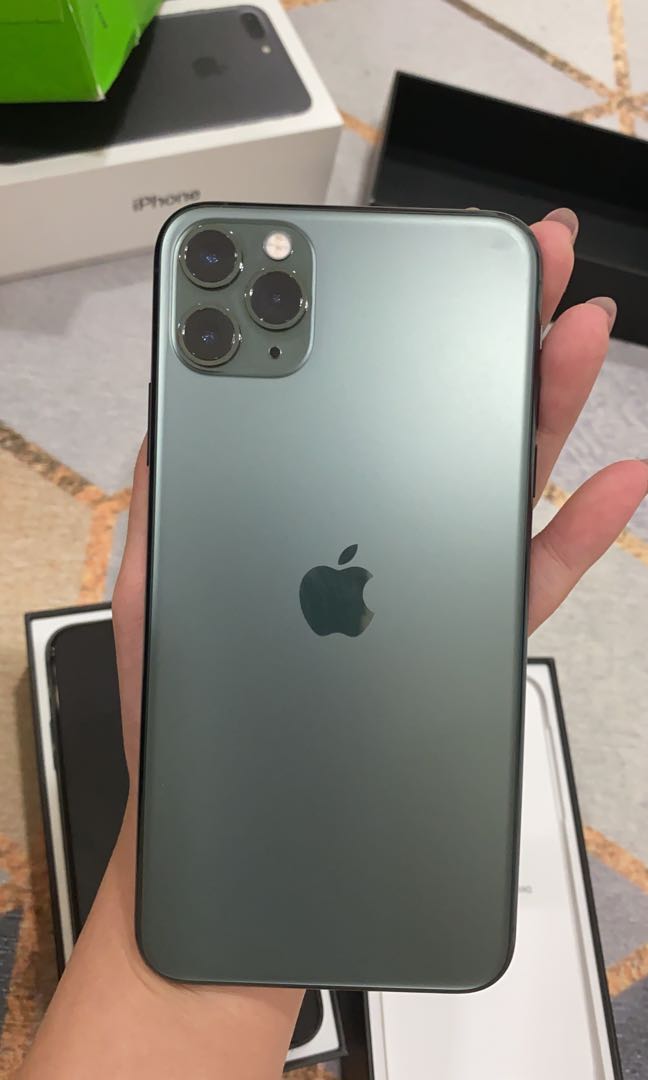 Iphone 11 Pro Max 512gb Midnight Green Mobile Phones Gadgets Mobile Phones Iphone Iphone 11 Series On Carousell
