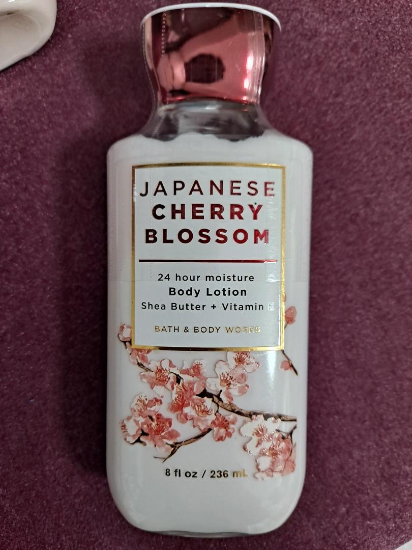 Japanese cherry blossom lotion, 美妝保養, 沐浴及身體護理, 身體護理在旋轉拍賣