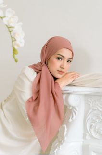 (Kategori: ) berada di . Dikirim oleh tiff_stuff (ID iklan 1122672370, Gambar 1). Deskripsi: .