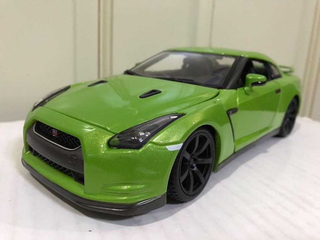 Maisto Nissan skyline R35 diecast 1 18 scale die cast toycar