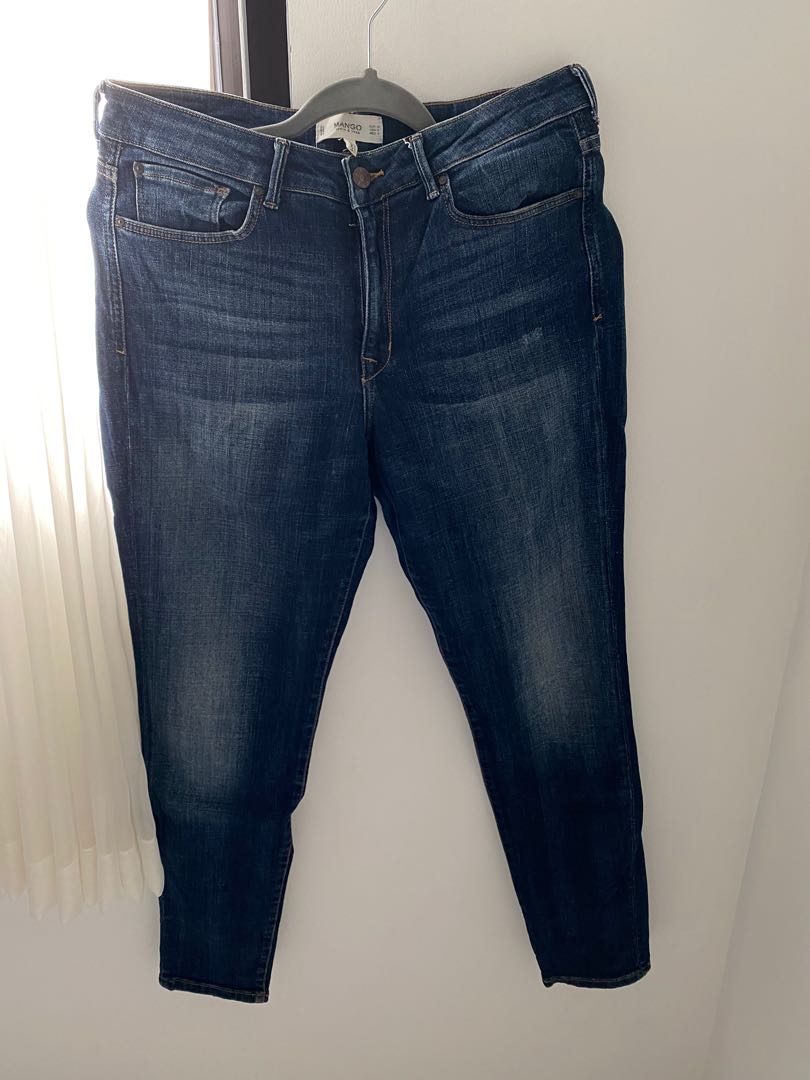 MANGO lonny girlfriend jeans, Fesyen 