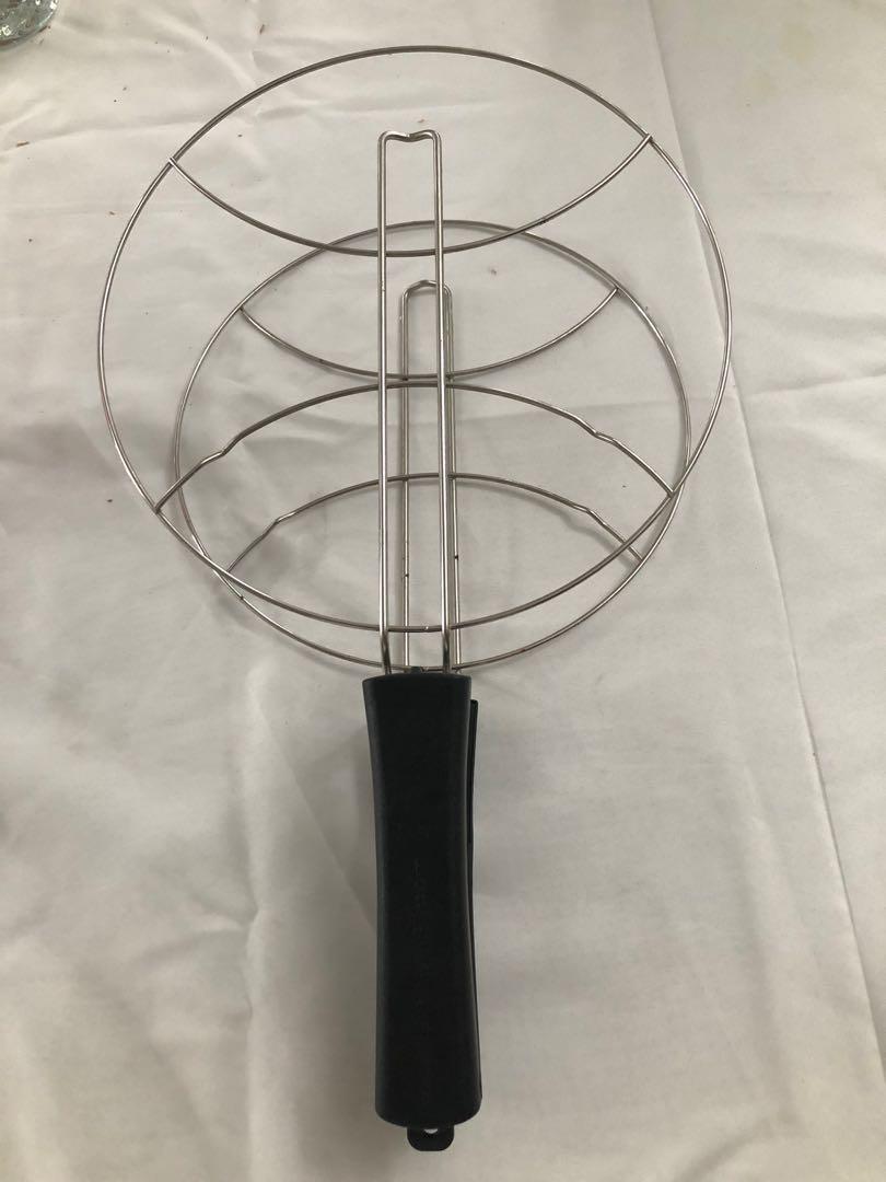 Meat Grill Holders / Basket (Category: Cookware & Accessories) located in Manila. Submitted by lts125 (Listing ID 1122622453, Image 2). Description: Grill and flip fish, steak, chops and burgers with ease!!! Circular grill holder - 350 Burger Patty grill basket - 350 Get both for P600!.