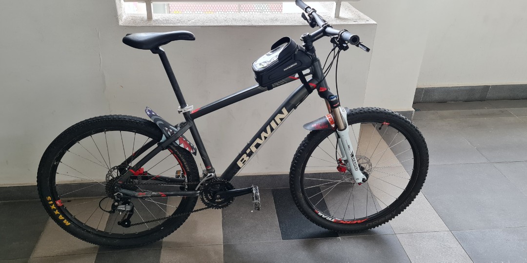 Mountain Bike Large Frame, Sports Equipment, Bicycles & Parts, Bicycles