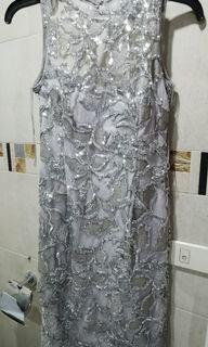 New designer cocktail dress Adrianna Papell fashion forum silver sequin studded