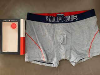 （分類：）位於 。 由 hkvom 提交（商品編號 1122582629，圖片 1）。簡介： 。