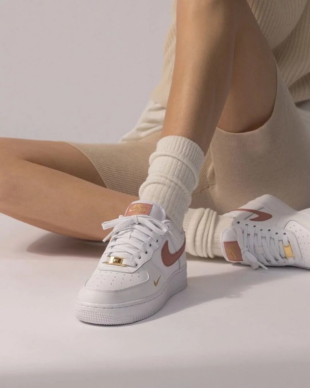Nike air force online 1 essential pink