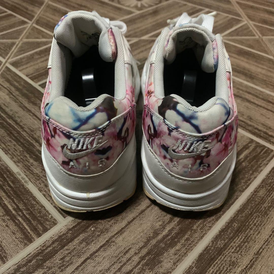nike air max 1 cherry blossom
