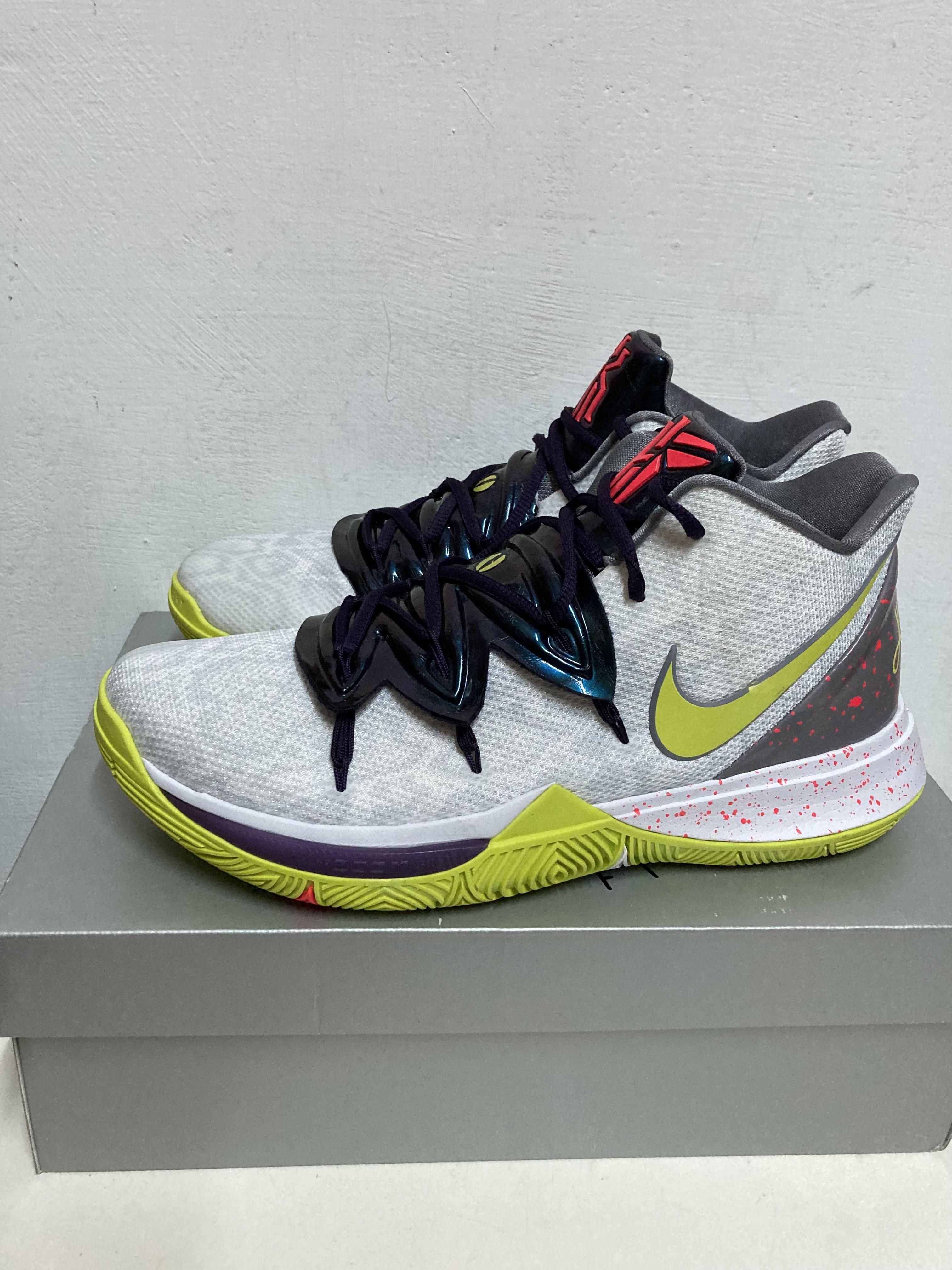 Kobe sales irving shoes
