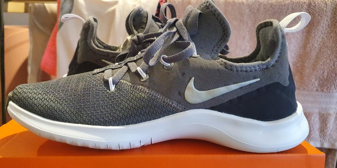 Nike free sale tr8 shoes