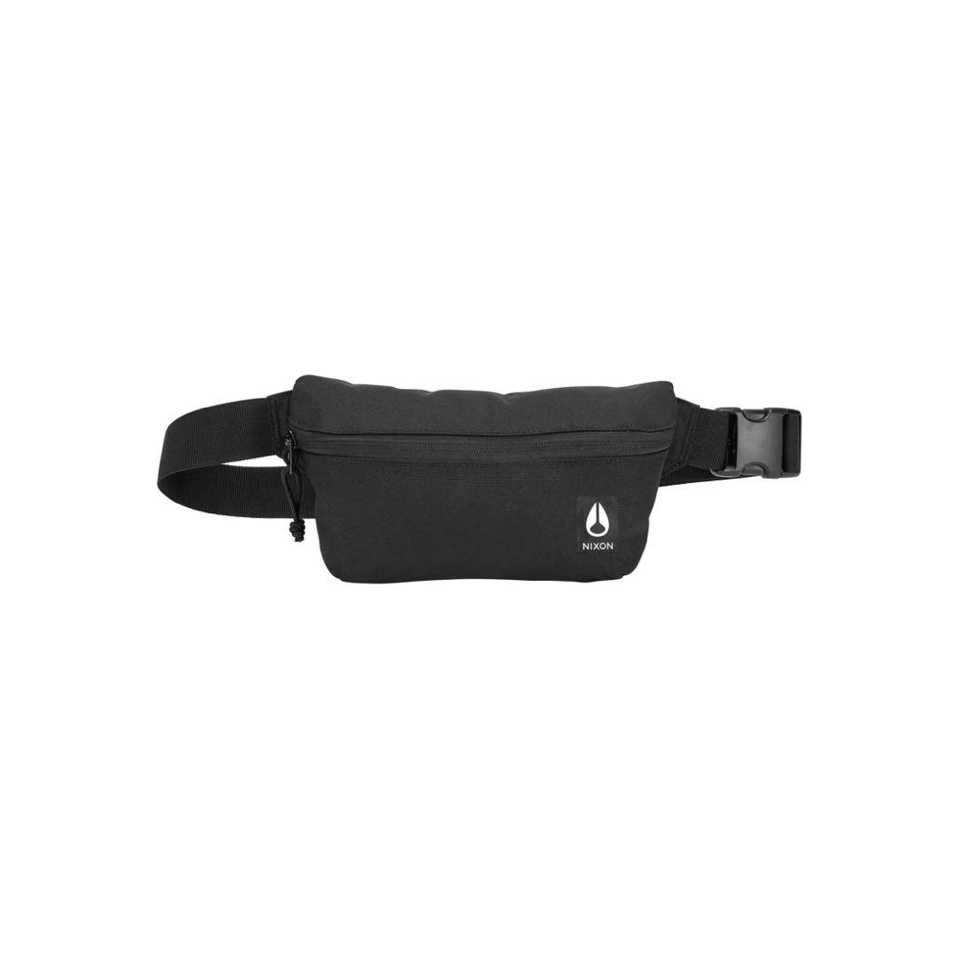 Nixon Fanny/Hip Pack (Category: Belt bags, Clutches and Pouches) located in Singapore. Submitted by grassjellysoymilk (Listing ID 1122668720, Image 1). Description: Brand new and never used Tags are on except the price Got it as a gift DM for more pictures .