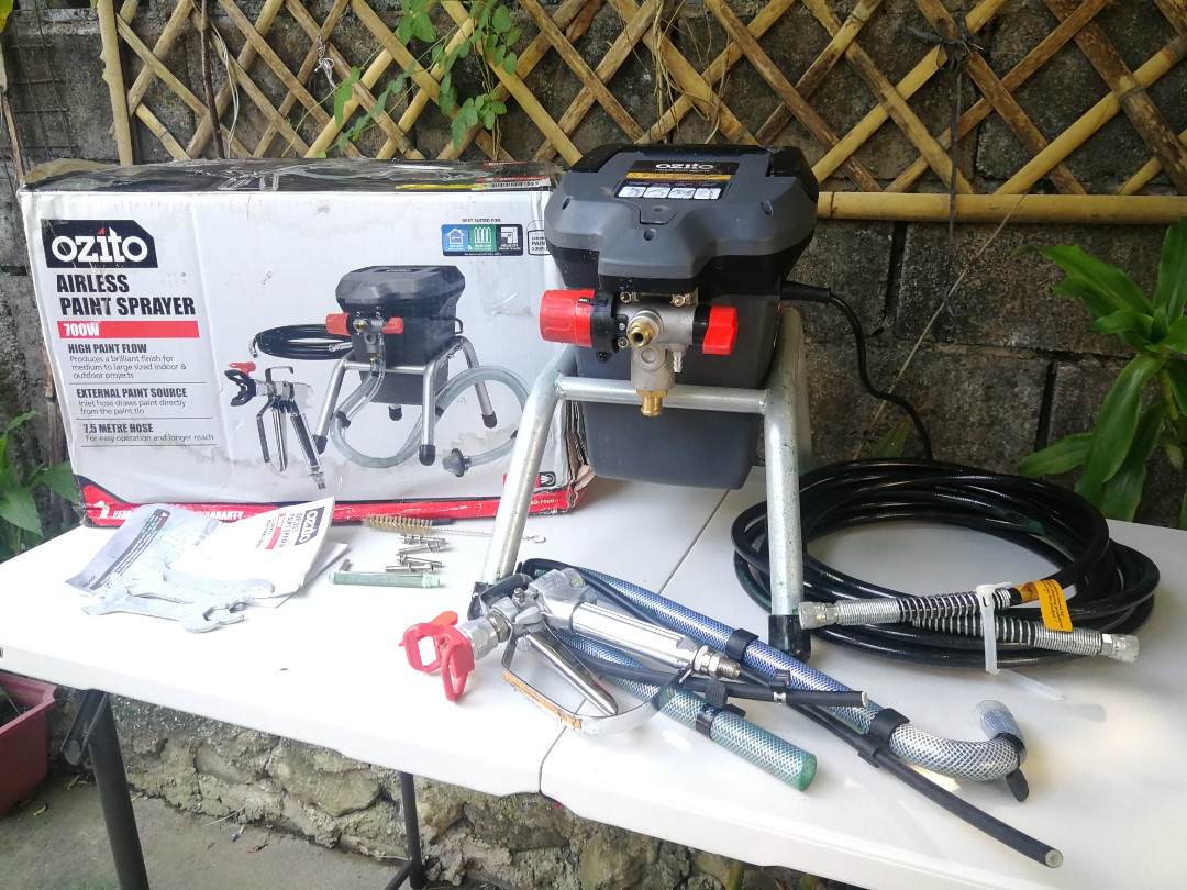 Ozito airless paint sprayer, Commercial & Industrial, Construction Tools & Equipment on Carousell