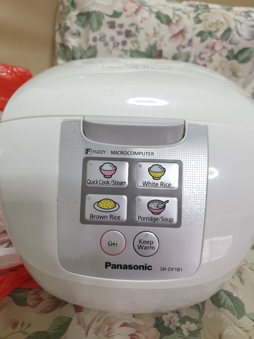 Panasonic Rice Cooker, TV & Home Appliances, Kitchen Appliances, Cookers on Carousell