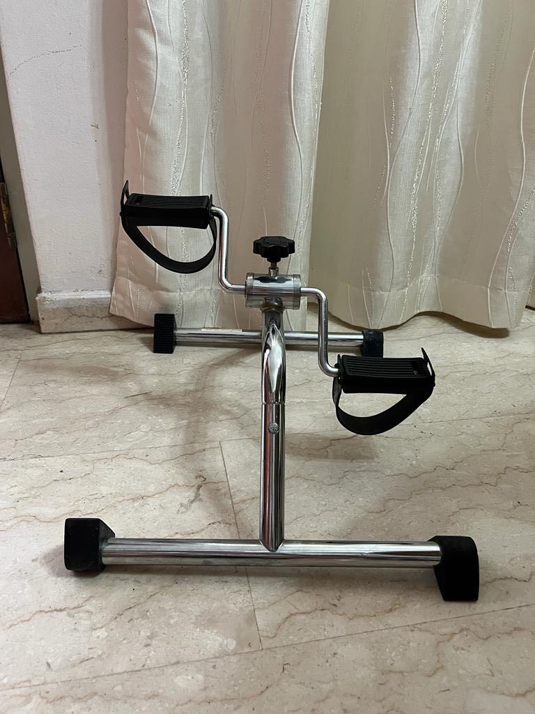 Leg exercise sales machines for elderly