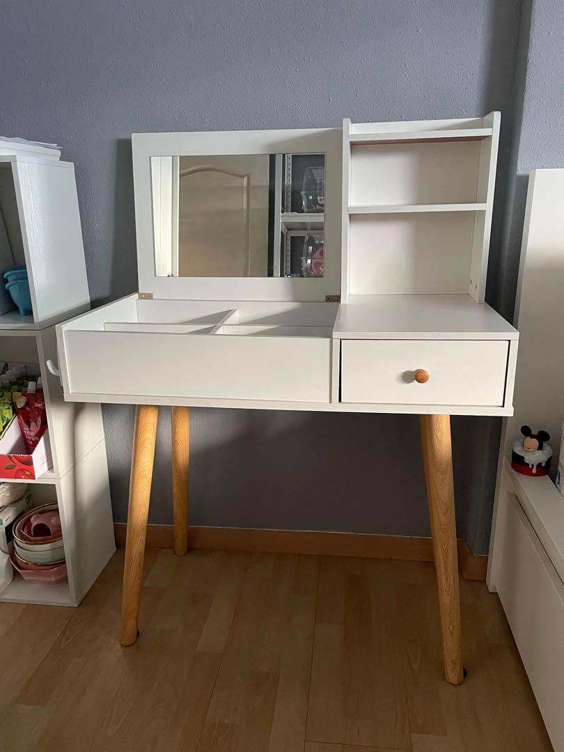 Preloved Dressing Table, Furniture & Home Living, Furniture, Tables & Sets on Carousell