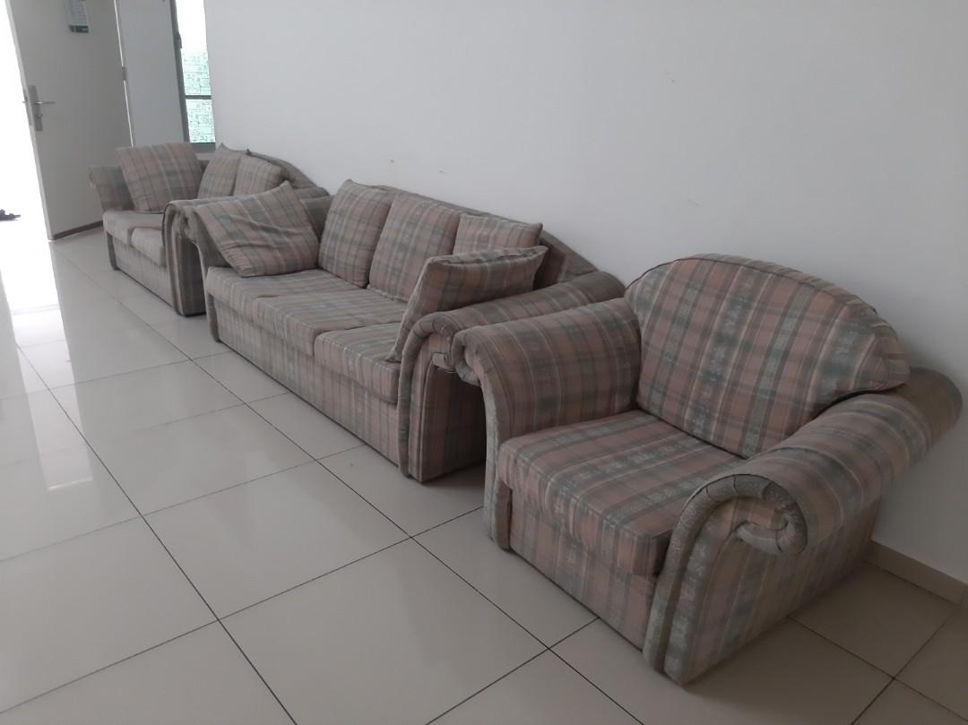 Queen bed & Home furniture for sale, Furniture & Home Living, Furniture