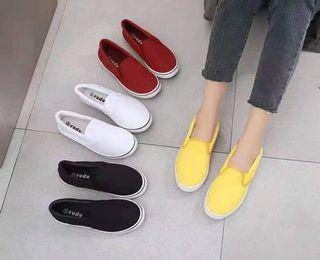Rubber shoes for Ladies