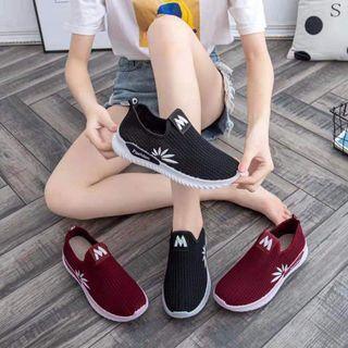 Rubber shoes for Ladies