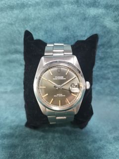 (Category: ) located in . Submitted by watch.me.up (Listing ID 1122687823, Image 1). Description: .