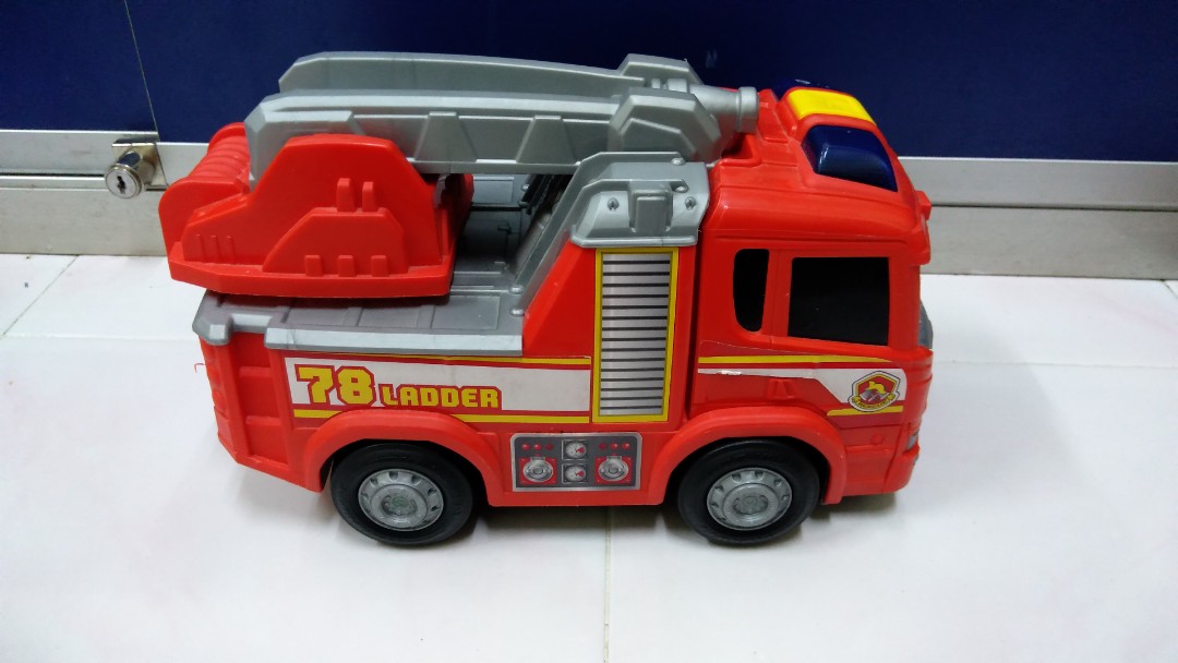 Hamleys fire hot sale truck