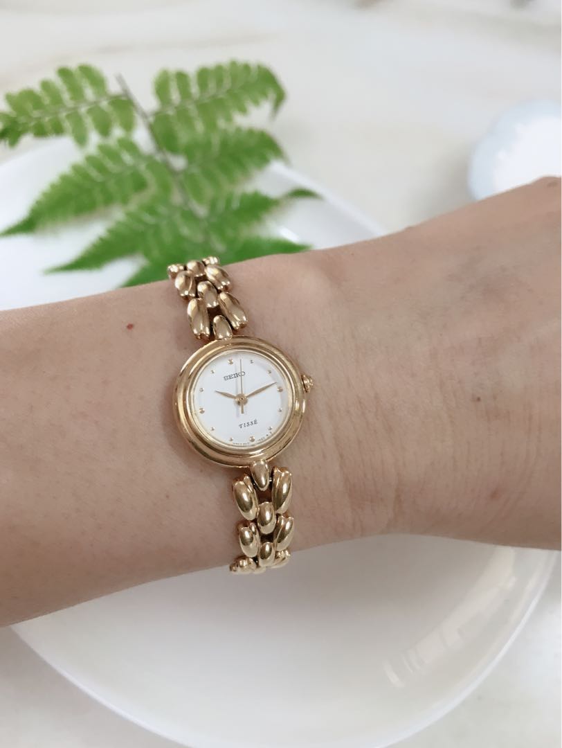 SEIKO TISSE JAPAN GOLD TONE VINTAGE WATCHES Women s Fashion