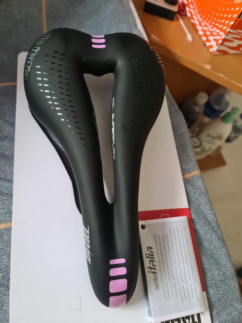 Selle Italia DiVa L3 gel type 152 wide, Sports Equipment, Bicycles & Parts & Accessories on Carousell