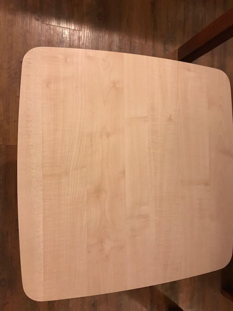 Small table (Category: Tables & Sets) located in Singapore. Submitted by sreeni.kondapalli (Listing ID 1122569867, Image 1). Description: Contact me 97891066.