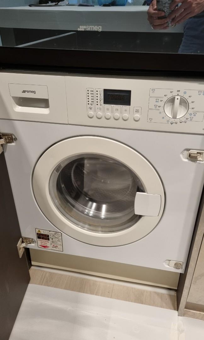 SMEG LSTA127 Washer/ Dryer, TV & Home Appliances, Washing Machines and