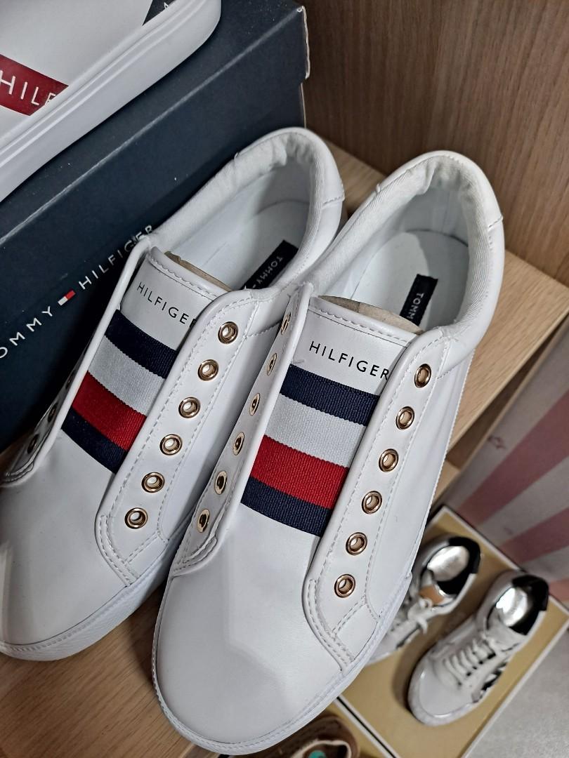 Tommy Hilfiger shoes size US 7.5