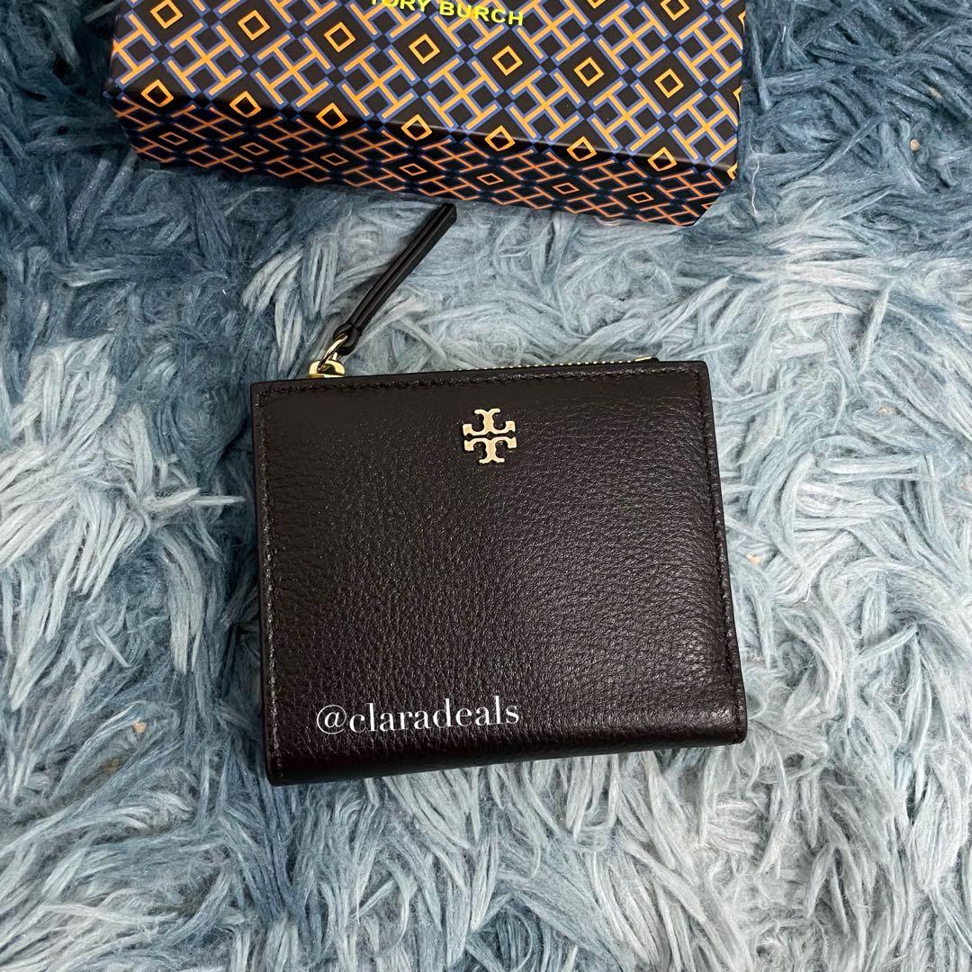 Tory Burch Peace Pebbled Leather Wallet, Women's Fashion, Bags & Wallets,  Purses & Pouches on Carousell