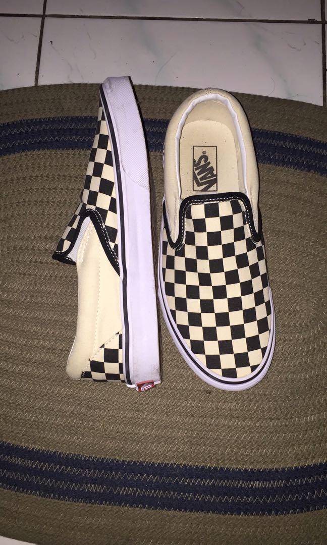vans checkerboard size 10
