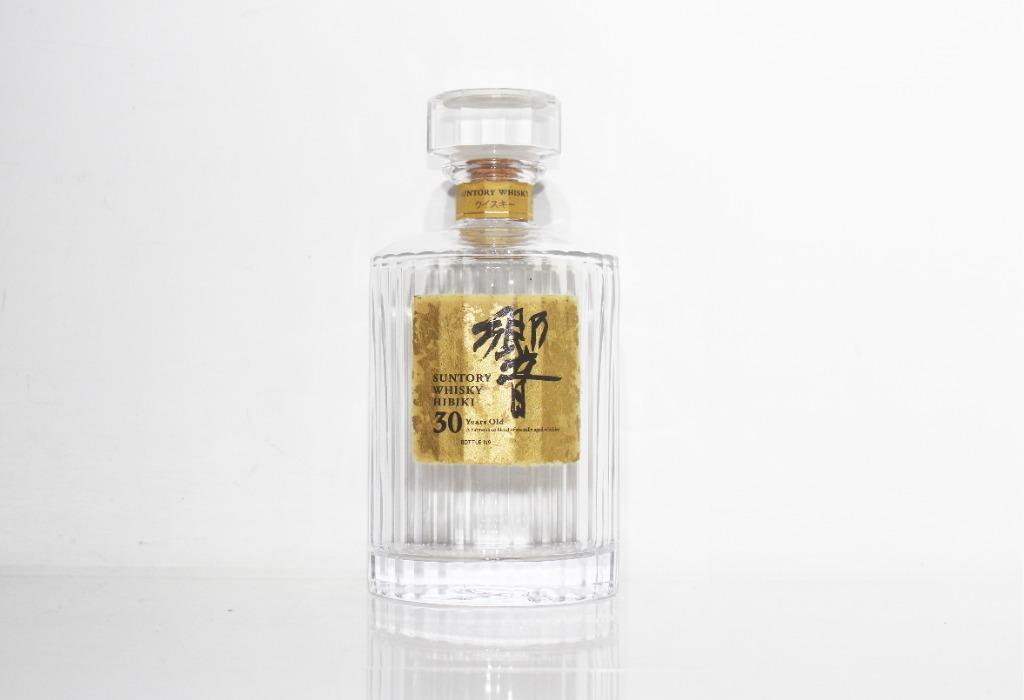 三得利響Hibiki 30年第2版Kagami Crystal 水晶樽空瓶空樽吉樽, 嘢食