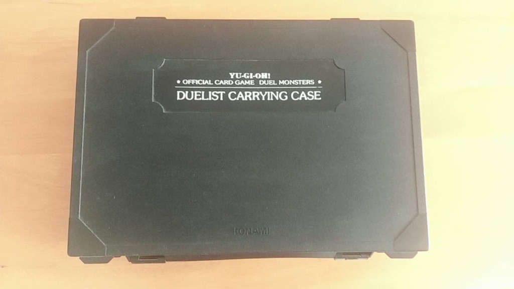 遊戲王 duelist carrying case 手提箱 絕版 收藏, 興趣及遊戲, 玩具 & 遊戲類 Carousell
