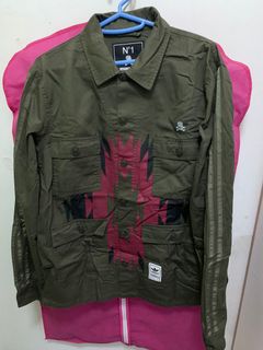 （分類：）位於 。 由 djcheung 提交（商品編號 1122790782，圖片 1）。簡介： 。