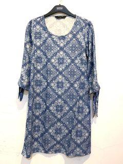 BATIK DENIM MIDIDRESS