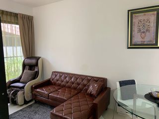 (Category: ) located in . Submitted by paul.o (Listing ID 1122845209, Image 1). Description: .