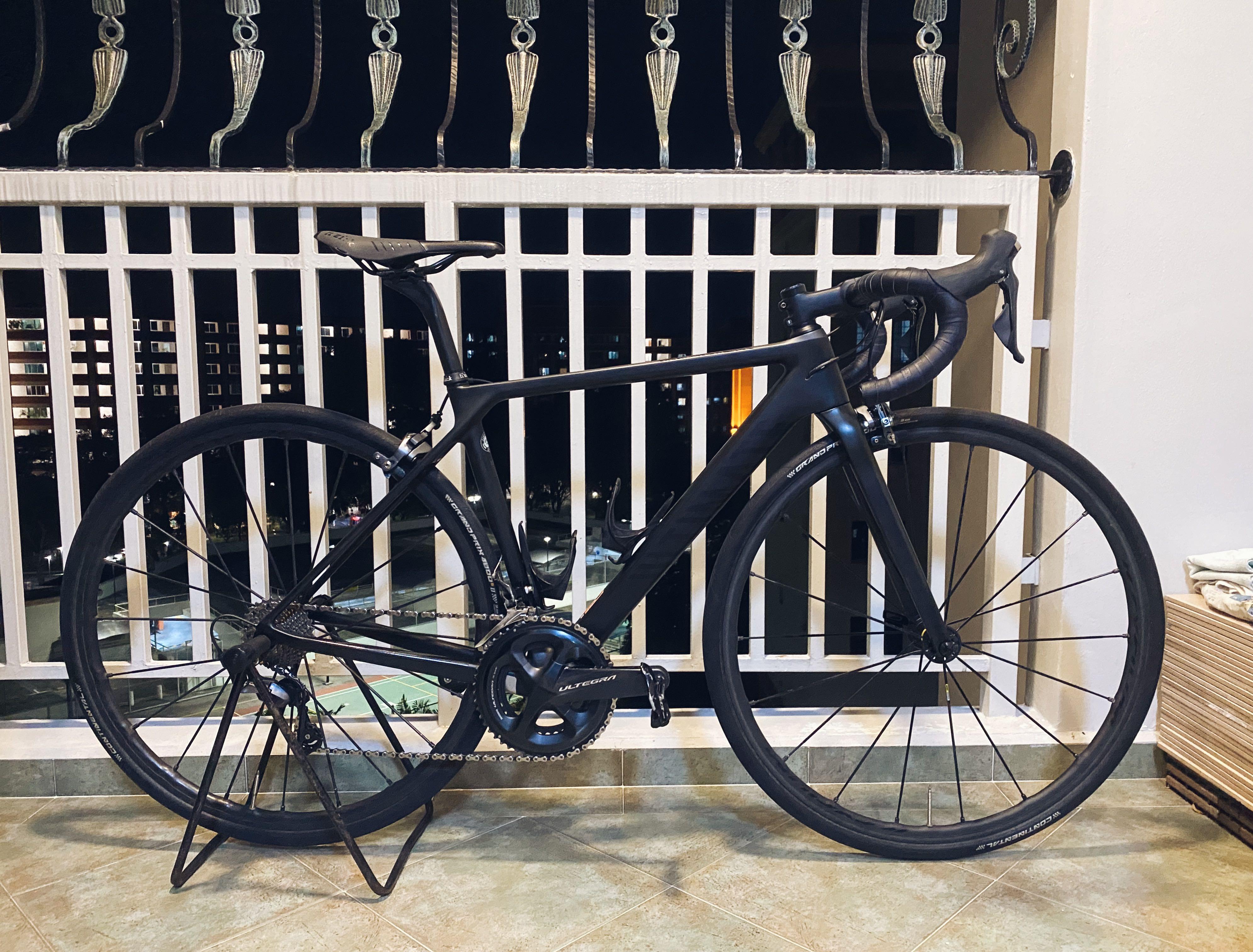 Canyon ultimate cf hotsell slx 2019