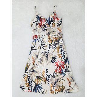 Dress bunga
