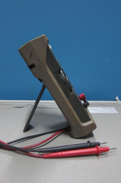 Fluke 73 III or Fluke 19 or Fluke 77 or Tektronix DMM157 Handheld ...