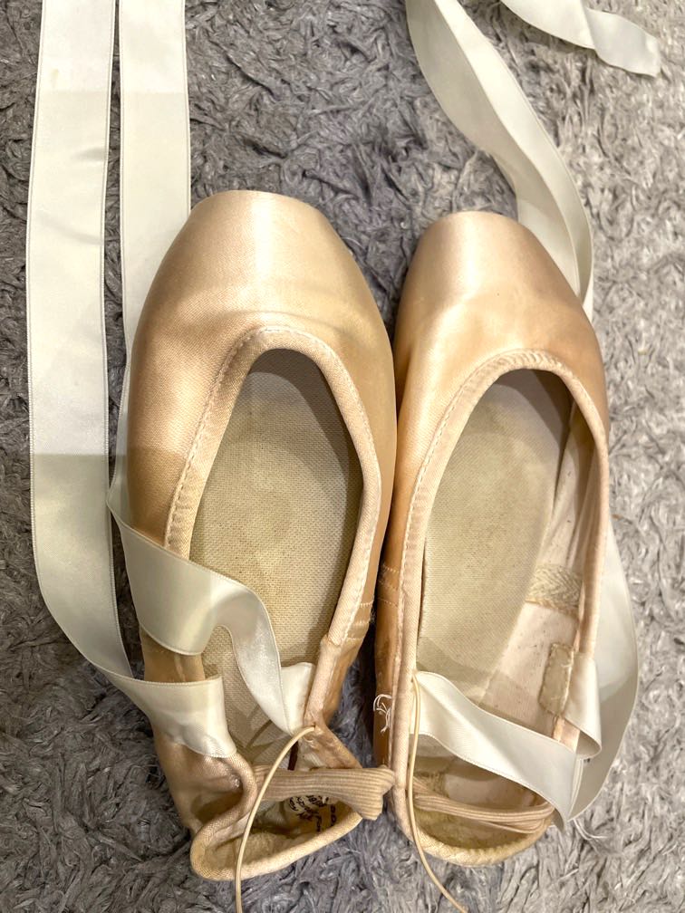 Gaynor minden ballet discount slippers