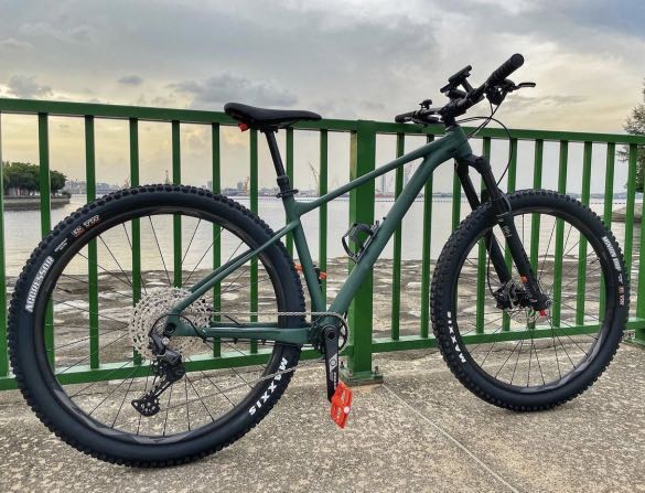 giant fathom trekking green