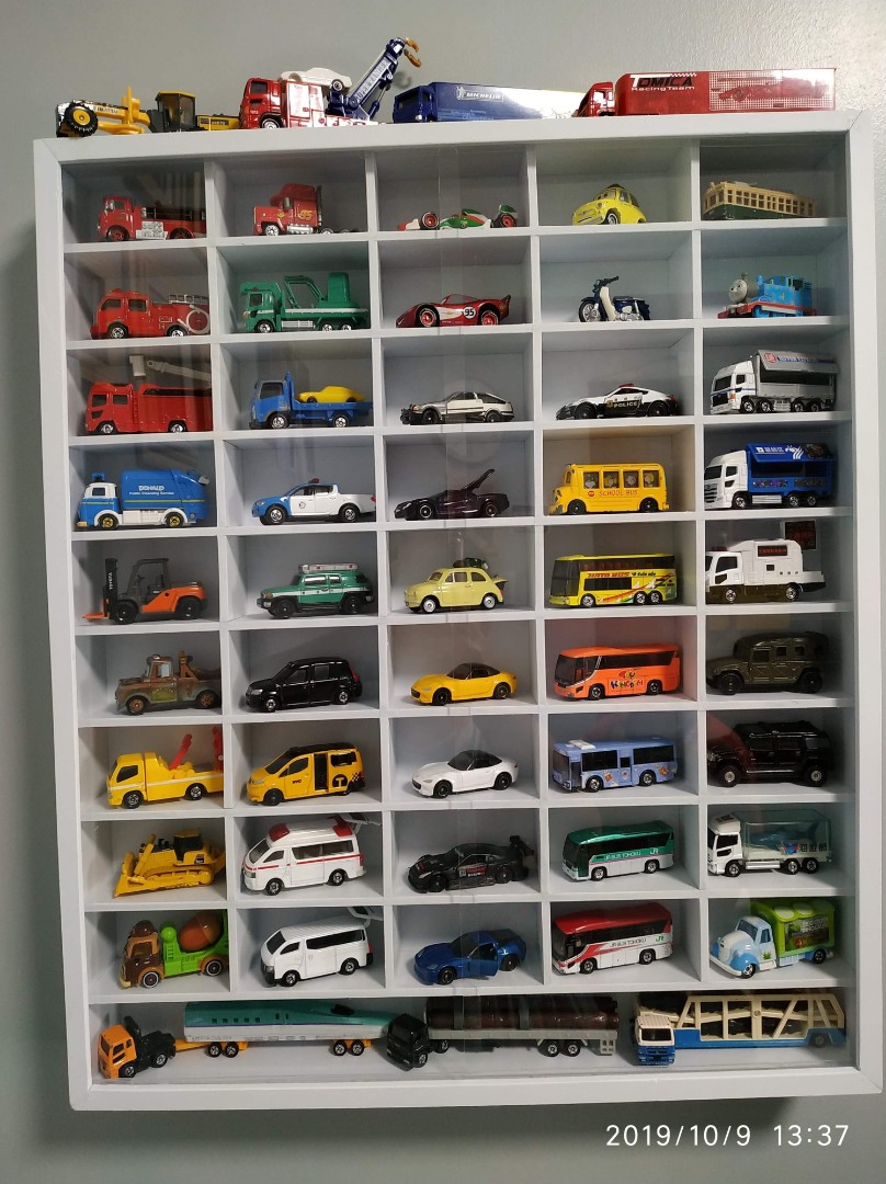 Matchbox display cases online