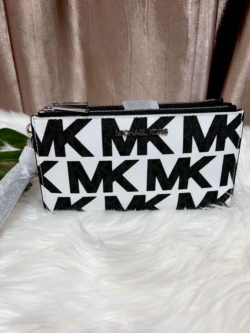 White and gold hot sale michael kors wallet