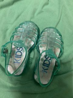 (Category: ) located in . Submitted by dksiobe (Listing ID 1122876201, Image 1). Description: .