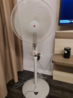 (Category: ) located in . Submitted by kenteo10 (Listing ID 1122907526, Image 1). Description: .