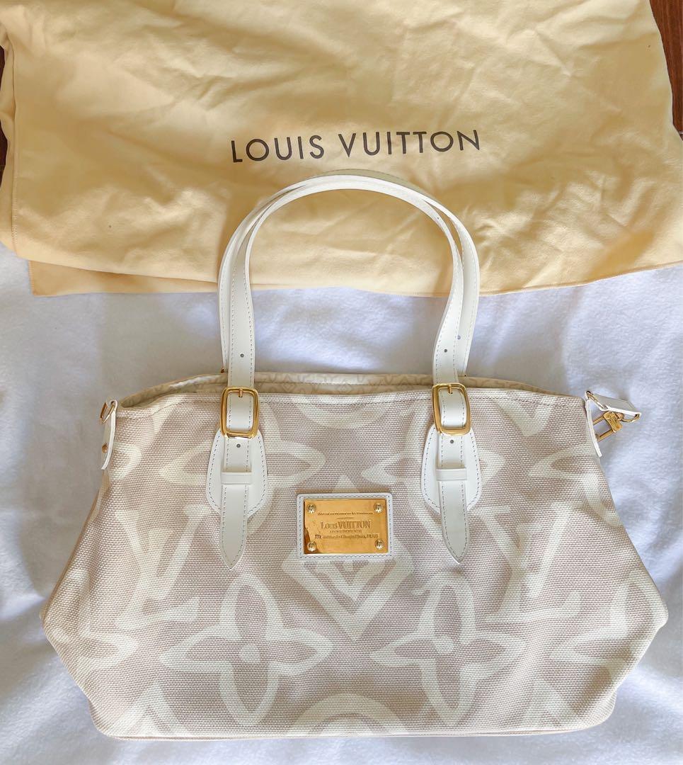 Louis Vuitton Tahitienne PM Beige Cabas Bag, Luxury, Bags & Wallets on  Carousell