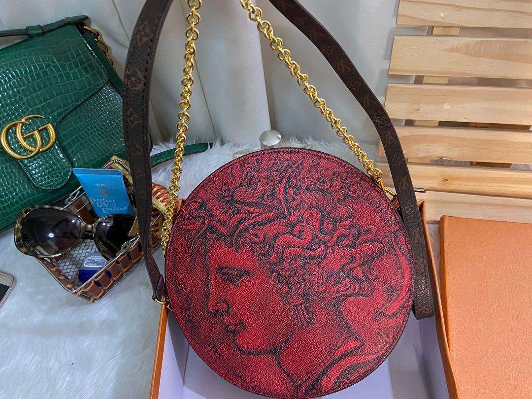 louis vuitton pochette tete