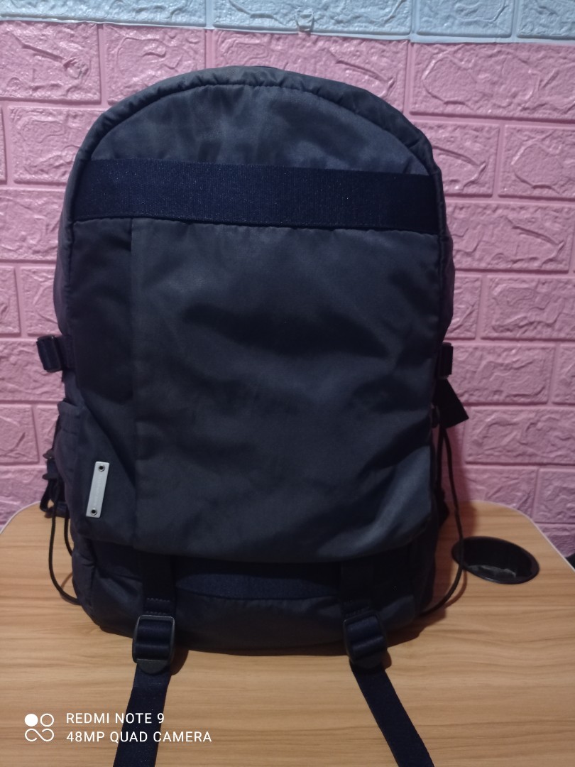 Mandarina duck deals backpack price