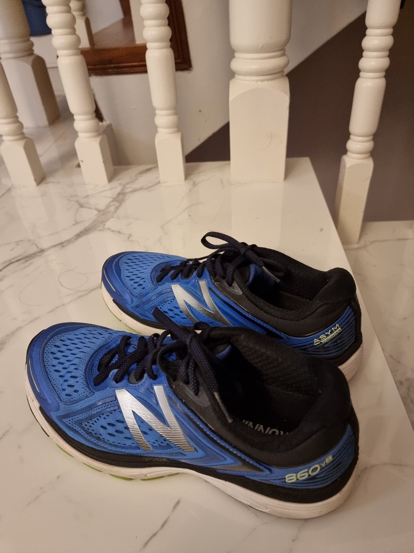 Balance 860v8 Running Shoes, Men's Fashion, Footwear, Sneakers on Carousell